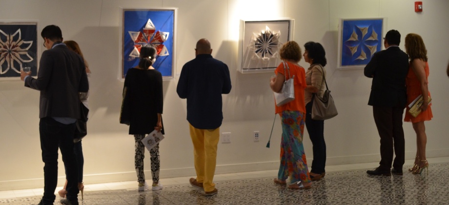 El viernes 2 de junio, en el Consulado General de Colombia en Miami se llevó a cabo la quinta Noche de Galería 