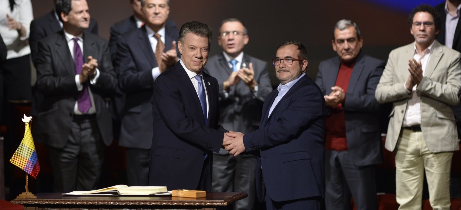 Intervención del Presidente Juan Manuel Santos en el acto de la Firma del Nuevo Acuerdo de Paz con las Farc