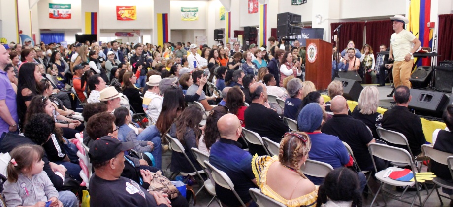 Colombia Fest – IV Feria de Servicios en Nueva York recibió a más de 4.000 personas personas en su primer día