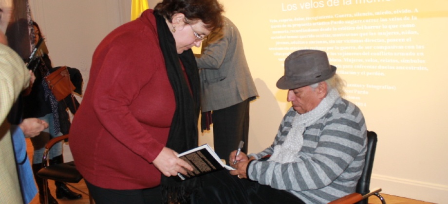 el escritor tolimense Jorge Eliecer Pardo, realizó la presentación de su último libro, ‘Los velos de la memoria,’