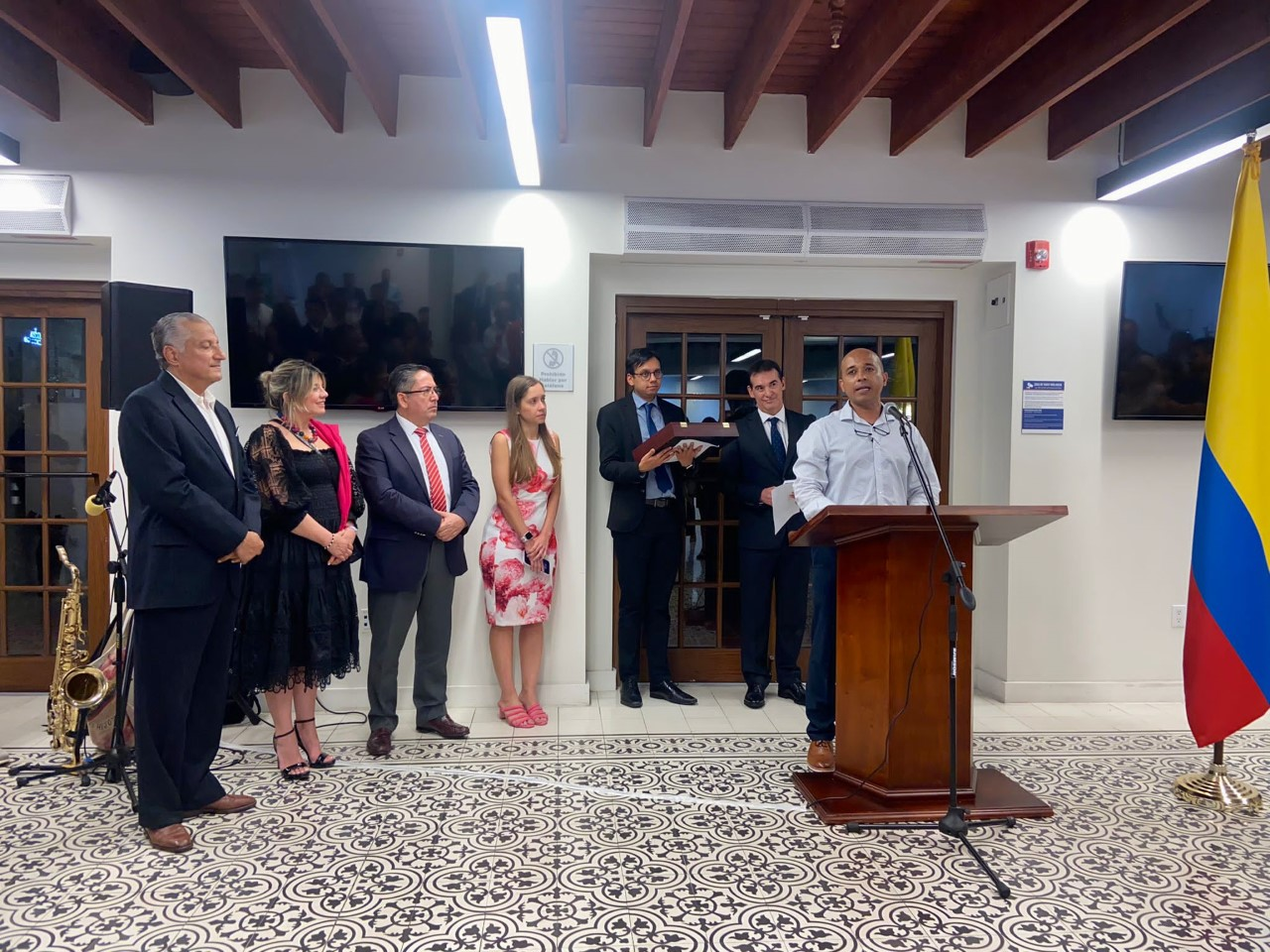 Colombianos que contribuyen con la buena imagen país en el Sur de la Florida