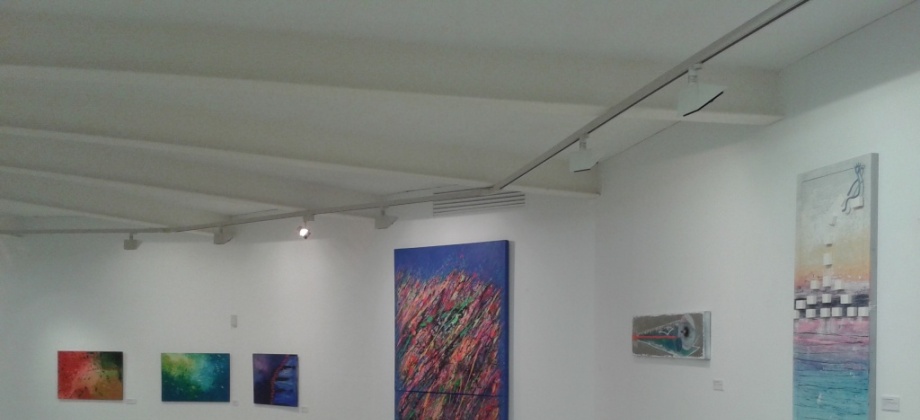 Obras de los pintores colombianos/as expuestas en el Otoño Cultural Iberoamericano 2014 