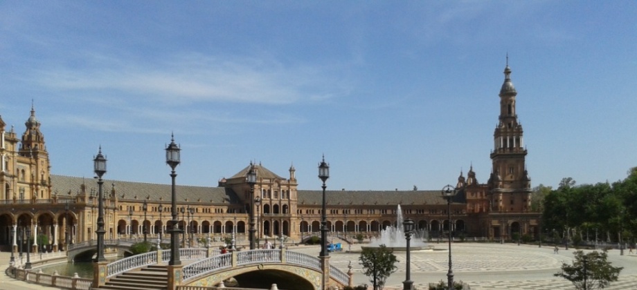 Plaza España en Sevilla- Sede del Servicio de a Alta Inspección Educativa.