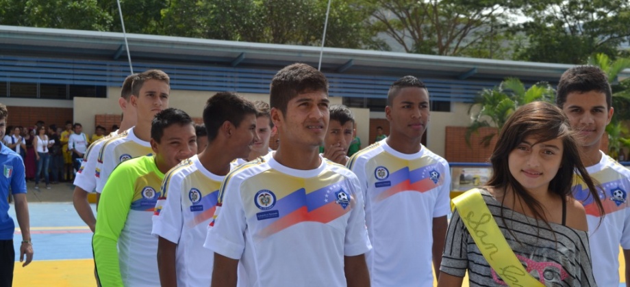 En el II Torneo de Fútbol de Integración Fronteriza Binacional participan equipos de Cúcuta y Villa del Rosario en representación de Colombia y San Antonio y San Cristóbal por la República Bolivariana de Venezuela.