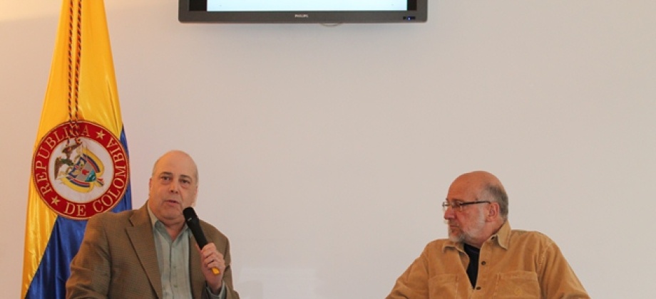 Conversatorio sobre periodismo con Daniel Samper Pizano