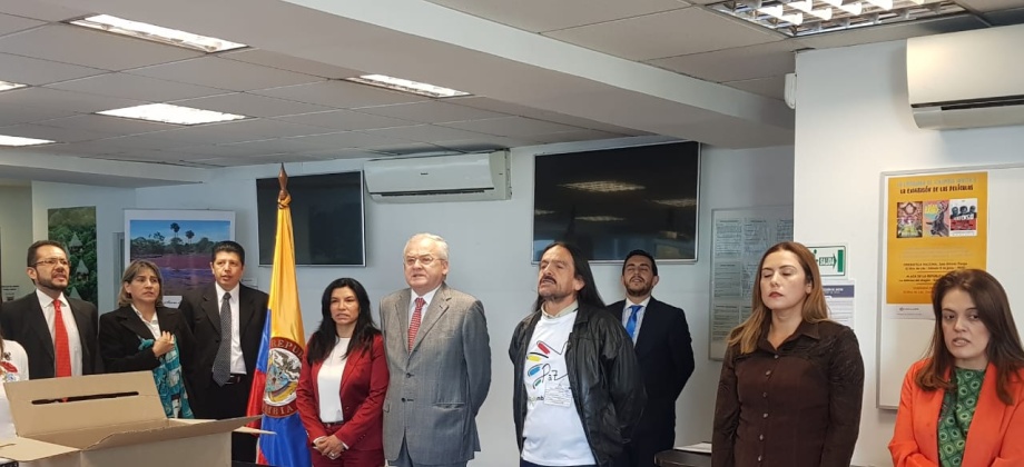 Inició la jornada electoral presidencial 2018 para la segunda vuelta en el Consulado de Colombia en Quito