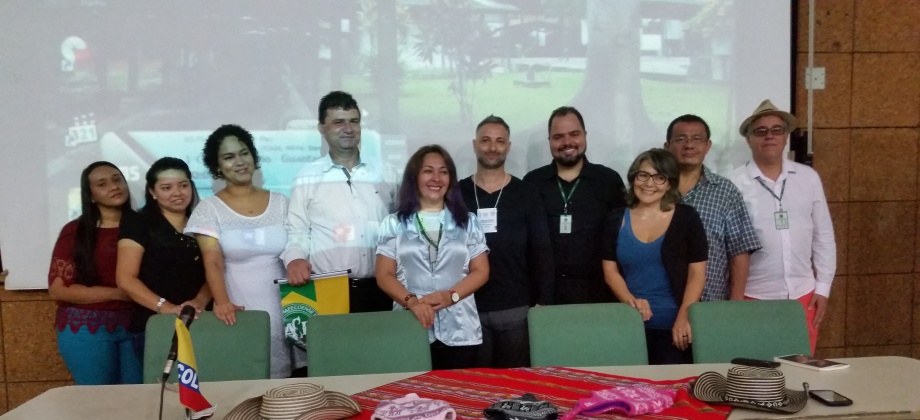 Cónsul de Colombia en Manaos participó en la instalación del IV Encuentro de Hispanistas, en la Universidad Federal del Amazonas - UFAM