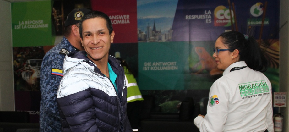 Ya está en el país la connacional que había sido condenada a cadena perpetua en China. El Gobierno colombiano gestionó su repatriación