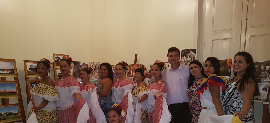 El Consulado de Colombia en Manaos participó en el II Encuentro de hispanohablantes en Manacapurú 
