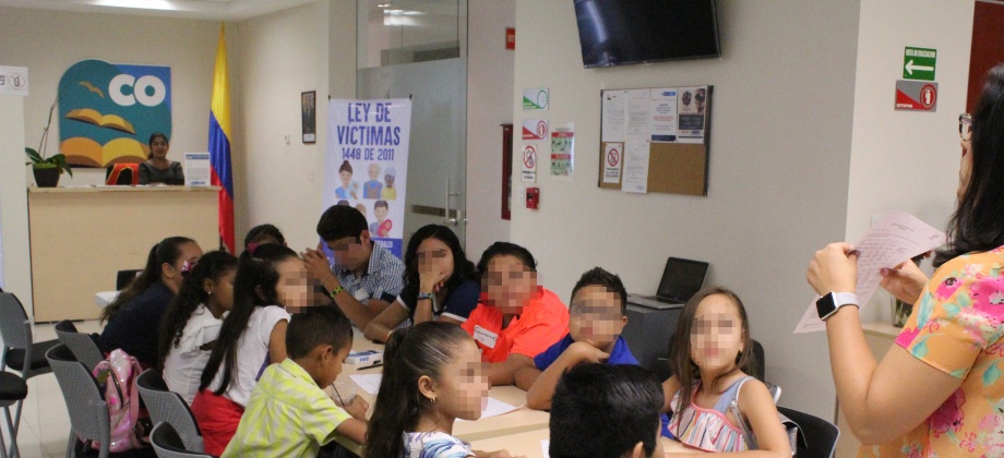 El Consulado de Colombia en Guadalajara realizó el taller sobre Cultura de Paz