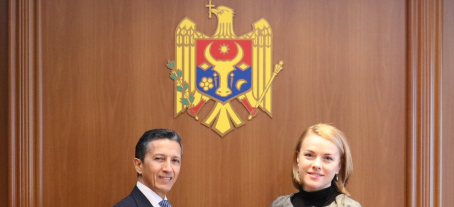 Embajador Javier Darío Higuera presentó copias de cartas credenciales ante la Secretaria de Estado del Ministerio de Asuntos Exteriores de Moldova, Tatiana Molcean