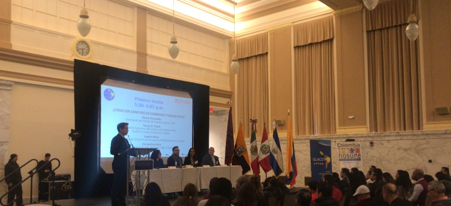 Consulado en Newark realizó el IV Foro Educativo 