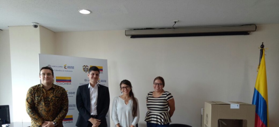 Con normalidad inició la jornada electoral en el Consulado de Colombia en Yakarta, Indonesia