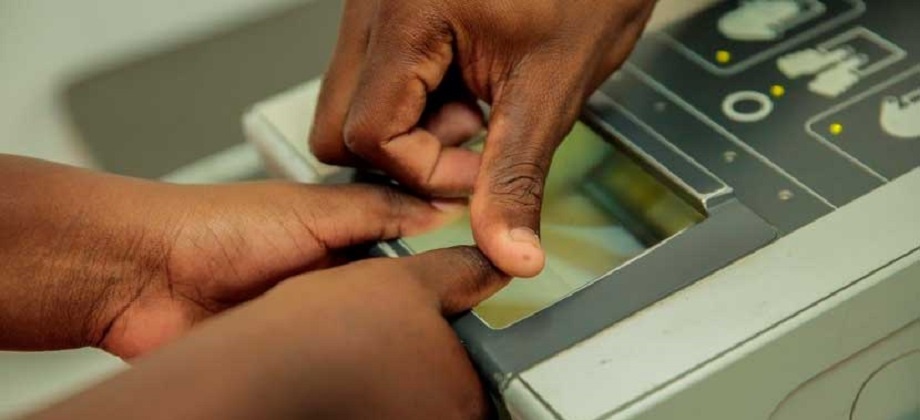 Más de 800 colombianos no han validado en el Consulado en Nueva York la huella digital que formaliza la inscripción de cédulas que adelantaron vía web