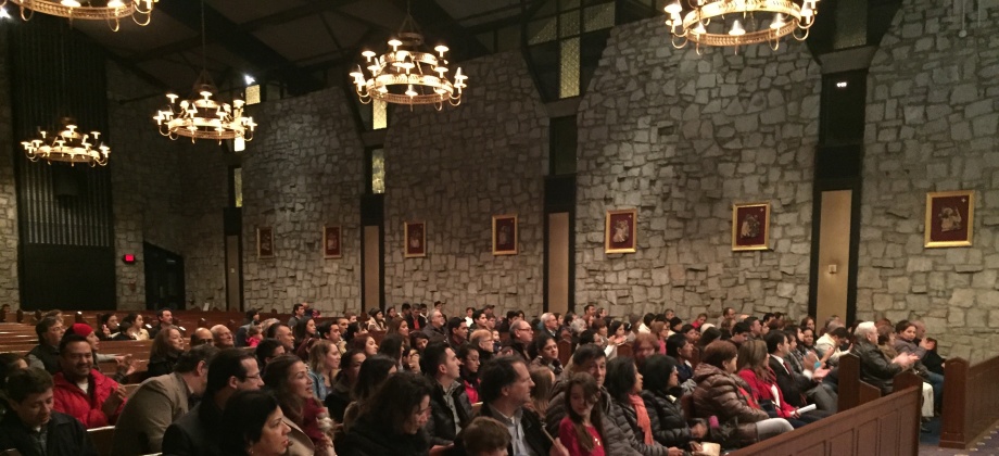 Consulado de Colombia en Atlanta realizó su el primer día de la novena de aguinaldos