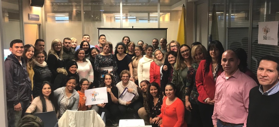 Consulado de Colombia en Bilbao conmemoró el Día Nacional de la Memoria y Solidaridad con las Víctimas con el taller Actitud Positiva frente a situaciones difíciles