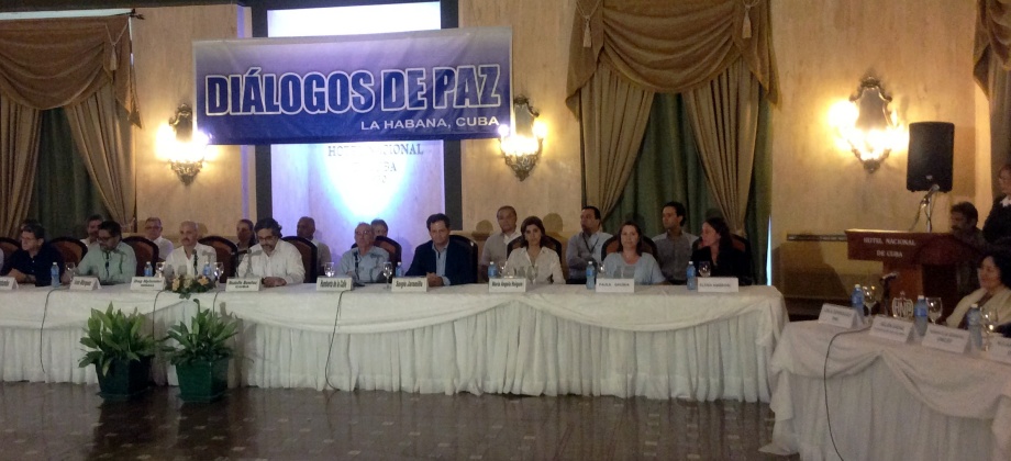 Comunicado conjunto de la Mesa de Conversaciones sobre acuerdo de salida de menores de edad de los campamentos de las FARC 