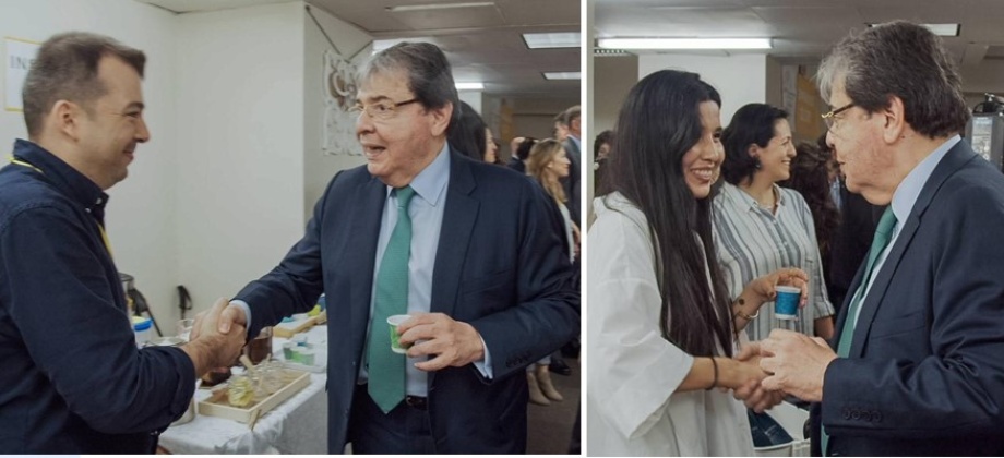 Canciller Holmes Trujillo acompañó al Presidente Iván Duque en su recorrido por la VI Feria de Servicios