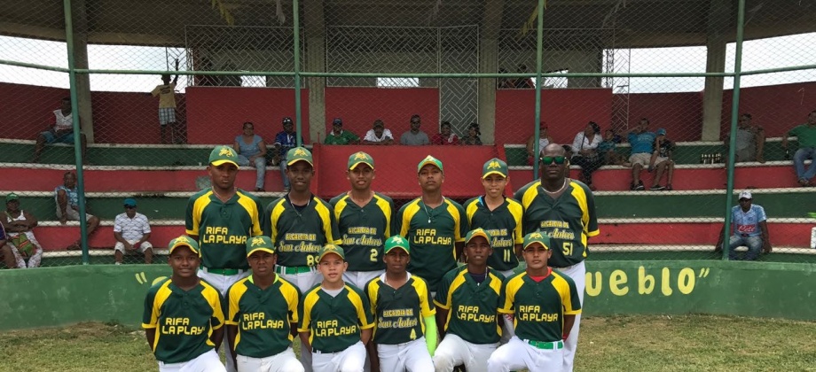 Trece jóvenes de San Antero participarán en intercambio deportivo en Estados Unidos en el marco de la iniciativa Diplomacia 