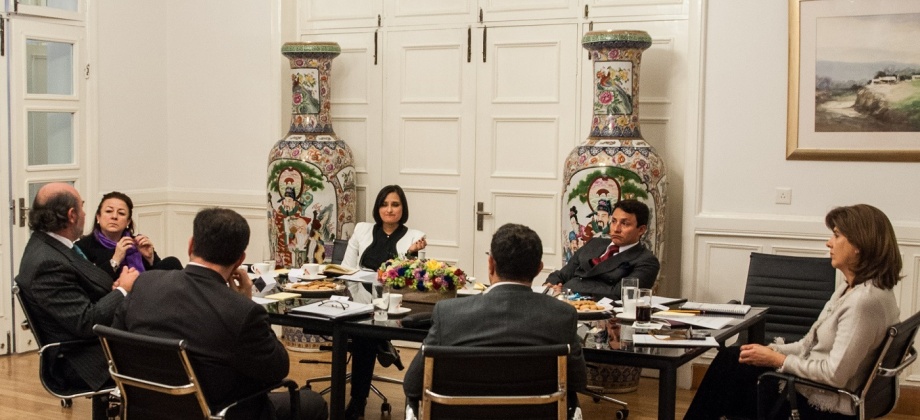 china, consules de colombia