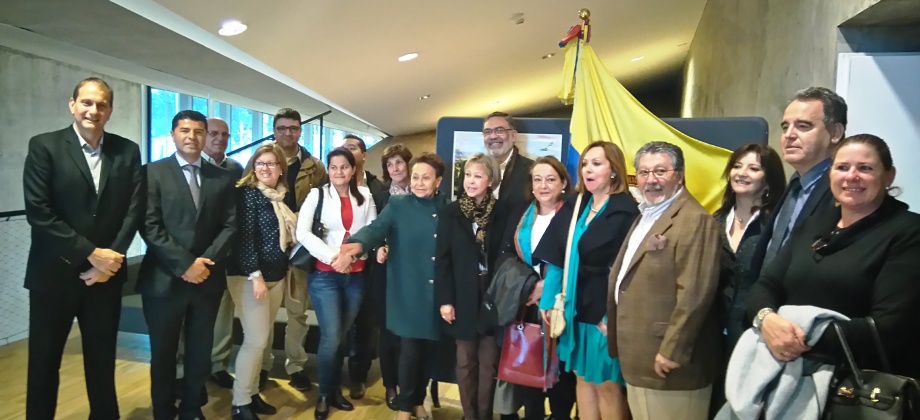 Con éxito se realizó la proyección de 'Colombia Magia Salvaje' en la ciudad de Santa Cruz de Tenerife