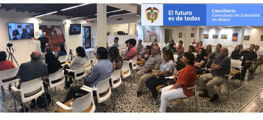 El Consulado de Colombia en Miami realizó el taller Colphoto donde los connacionales tuvieron asesoría gratuita en fotografía 