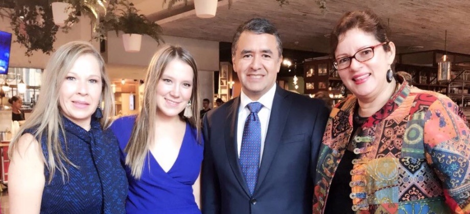 Consulado en Chicago acompañó a la colombiana que se destacó en el Latino Fashion Week 