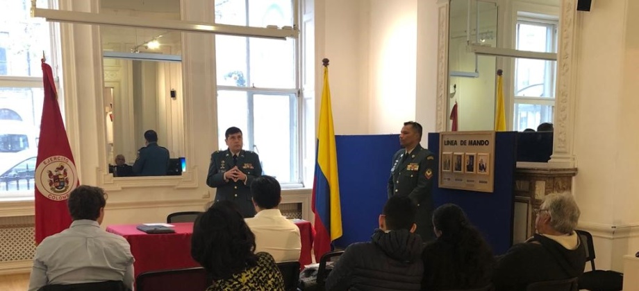 Con la participación de más de 35 connacionales, el Consulado de Colombia en Londres realizó la Jornada Informativa para la Situación Militar