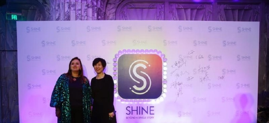 Cónsul General de Colombia asistió al lanzamiento de la nueva plataforma Shine del  Shanghai Daily