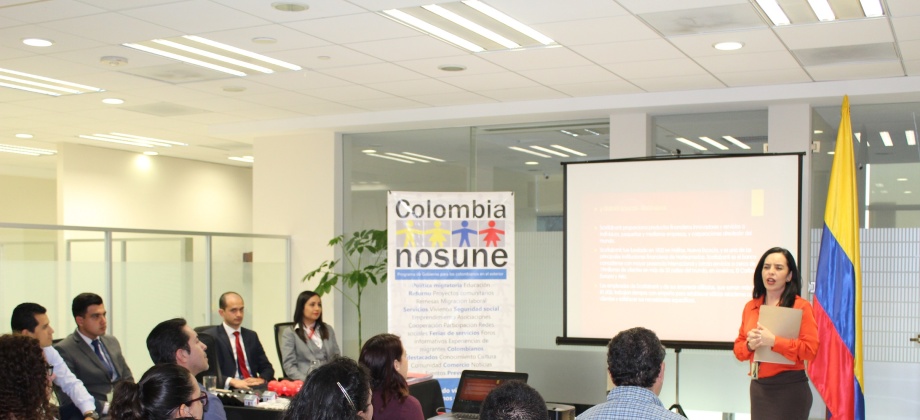 la sede del Consulado se explicaron los servicios bancarios para colombianos en Guadalajara