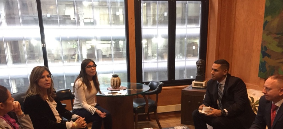 Consulado y Policía de Nueva York articulan trabajo para garantizar la tranquilidad en jornada electoral