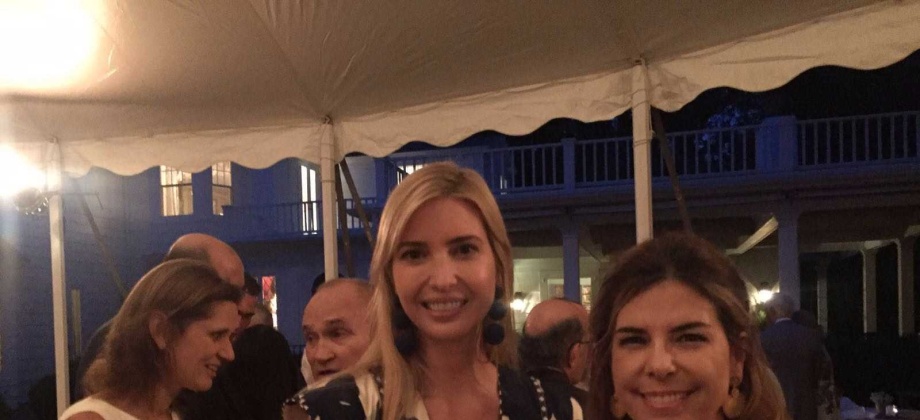 Ivanka Trump resaltó el papel de la mujer colombiana en el sector empresarial de EE.UU. y elogió el trabajo de la diseñadores colombianos en diálogo con la Cónsul de Colombia 