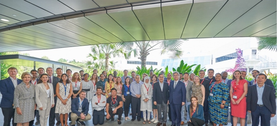 Embajador de Colombia participó en la Conferencia en Nanyang Technological University