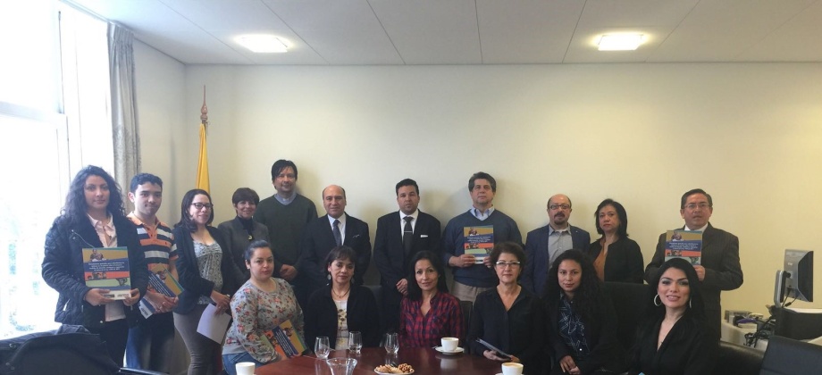 El Consulado General de Colombia en Ámsterdam conmemora el Día Nacional de las Víctimas en Colombia