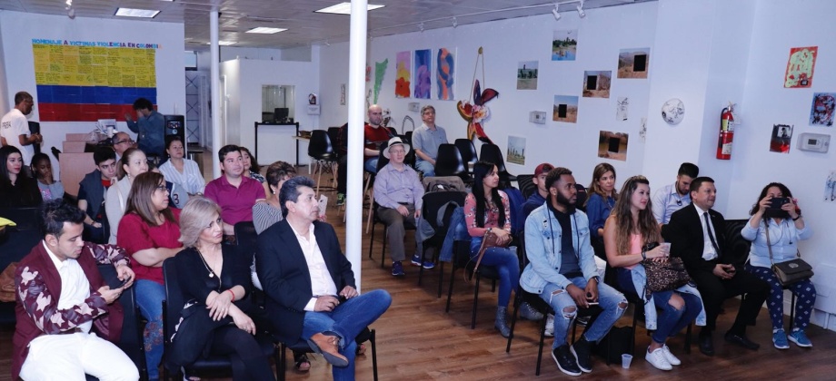 En el cierre de actividades organizadas para el Día Nacional de la Memoria y Solidaridad, las víctimas agradecieron al Consulado en Nueva York los eventos que se desarrollaron 