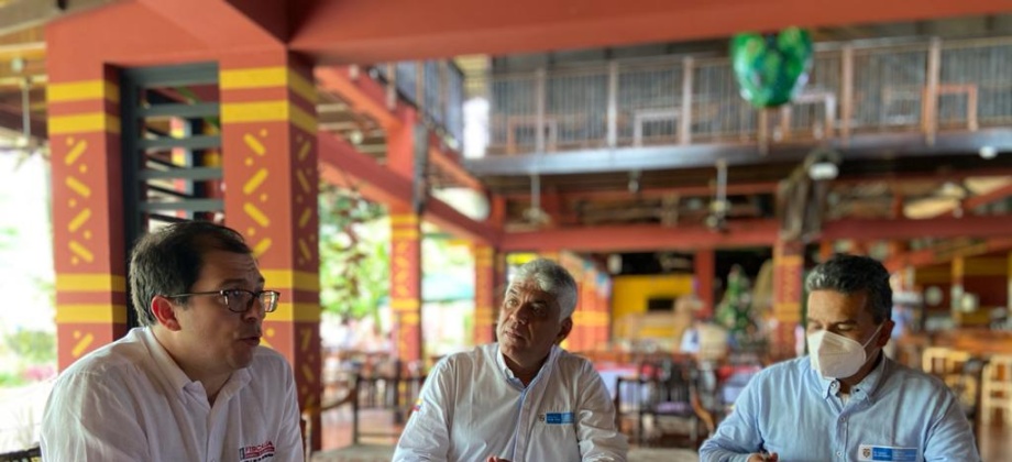 Reunión binacional de autoridades de Tabatinga y Leticia, sobre seguridad en la frontera colombo-brasileña, con la participación del fiscal General de la Nación, Fancisco Barbosa Delgado