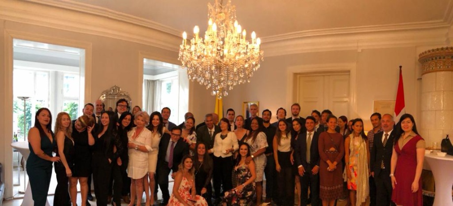 Embajada de Colombia en Noruega celebró el 20 de Julio