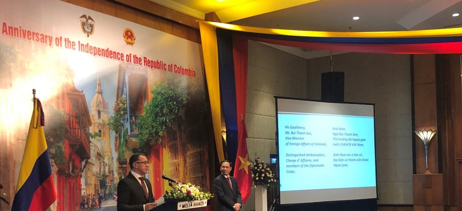 La Embajada de Colombia en Vietnam celebró los 209 años de la Independencia de Colombia