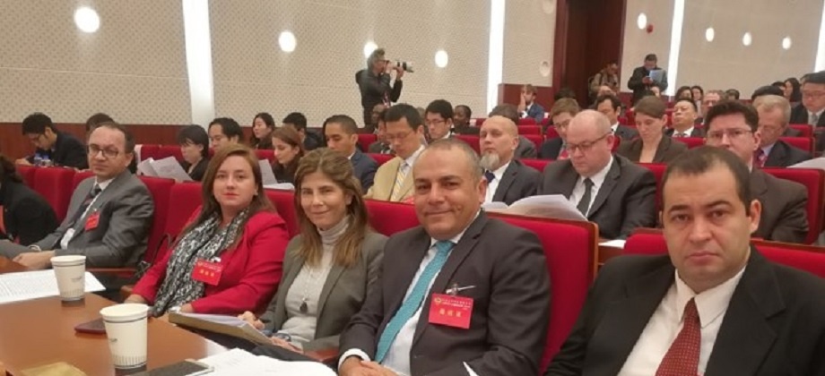 Cónsul Luz Helena Echeverry asistió al Duodécimo Comité de Shanghái de la Conferencia Consultiva del Partico Comunista Chino