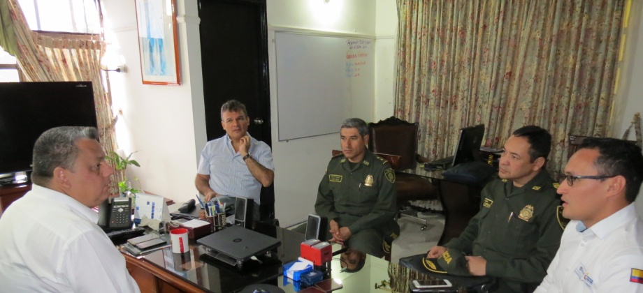 Alt Cancillería y autoridades de Arauca se reunieron para revisar situación de los pasos fronterizos