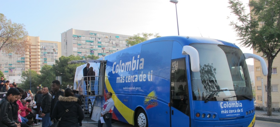 El Consulado de Colombia en Valencia realizó con éxito una jornada de Consulado Móvil en Benidorm