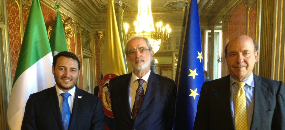 El SENA y el IILA formalizan intención de trabajo conjunto