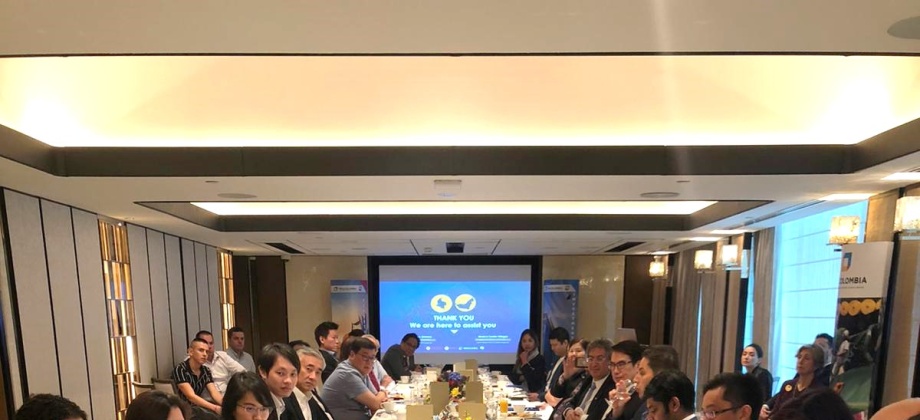 La Embajada de Colombia y ProColombia dialogan con empresarios de Singapur para presentar las oportunidades de inversión 