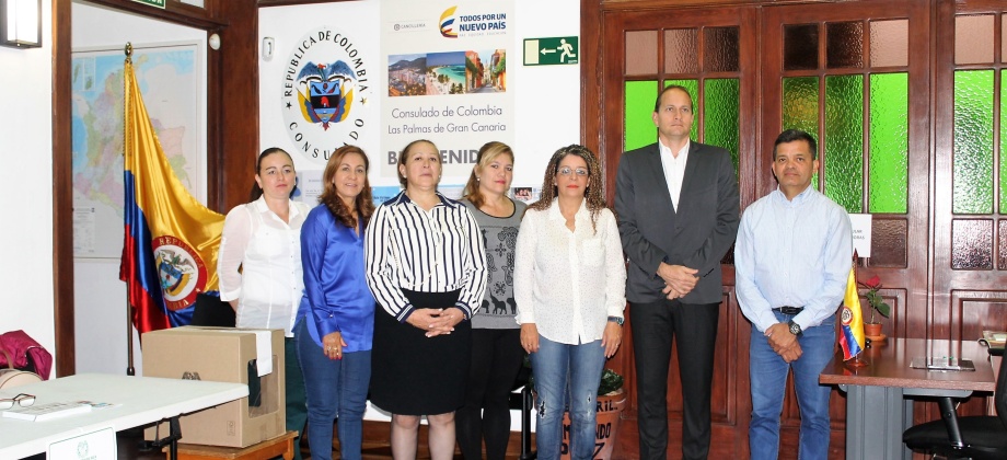 Inició la jornada electoral presidencial 2018 para la segunda vuelta en el Consulado de Colombia en Las Palmas de Gran Canaria