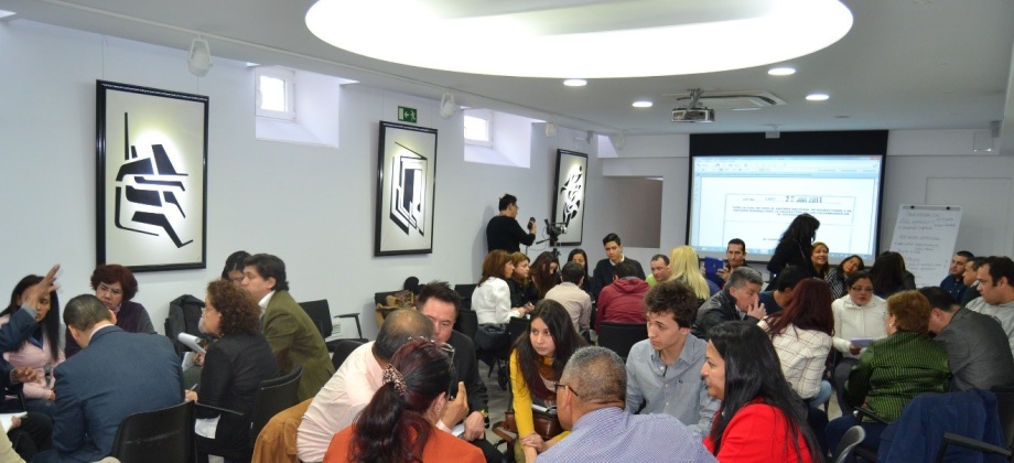 Se celebró en Madrid la primera jornada preparatoria de la conformación de la Mesa Nacional de la Sociedad Civil del Sistema Nacional de Migraciones
