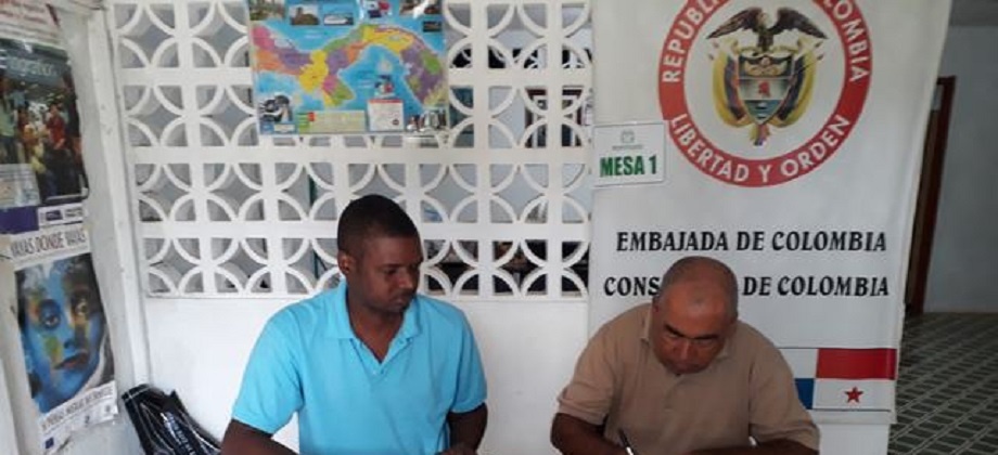 Consulado de Colombia en Obaldía inició jornada final del proceso electoral en el exterior para Congreso y consultas interpartidistas 2018