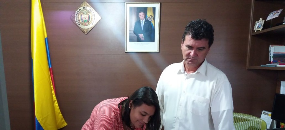 Posesión de la Vicecónsul, Nina Paola Guarín, en el Consulado General de Colombia en Manaos