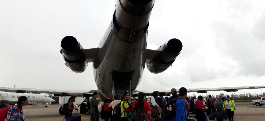 Gobierno colombiano adelanta repatriación desde Puerto Rico de 184 connacionales afectados por el huracán María