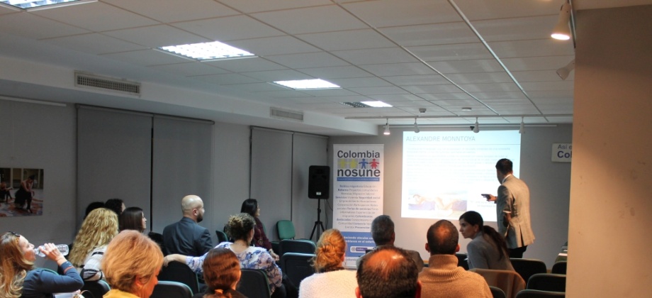 Consulado de Colombia en Sevilla realizó el primer encuentro de profesionales y emprendedores colombianos en Málaga
