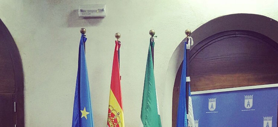 El Consulado de Colombia en Sevilla participó en el I Foro en Conmemoración a la Hispanidad y visitó a connacionales en Chipiona - Cádiz